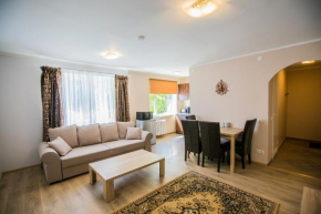  City Inn Apartments  Тарту